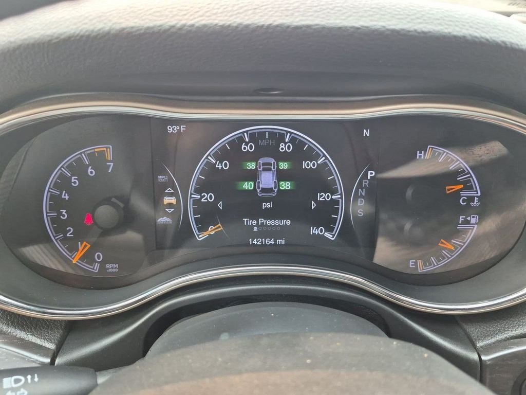 Used 2014 Maximum Steel Metallic Jeep Limited image 14