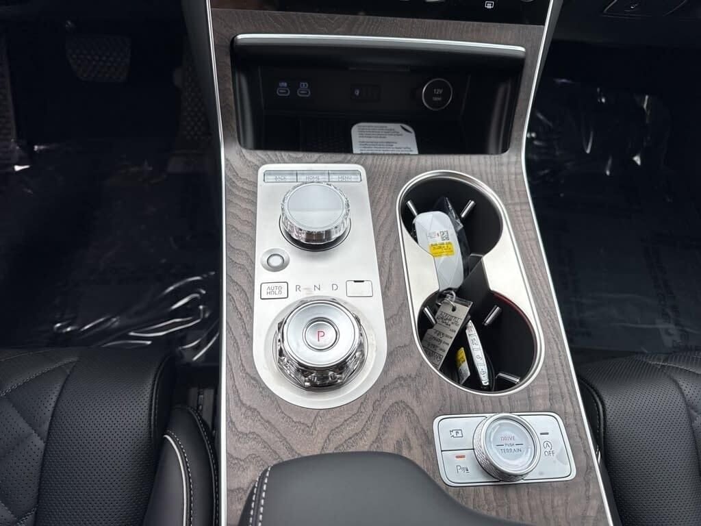 New 2026 White Genesis 3.5T PRESTIGE image 31