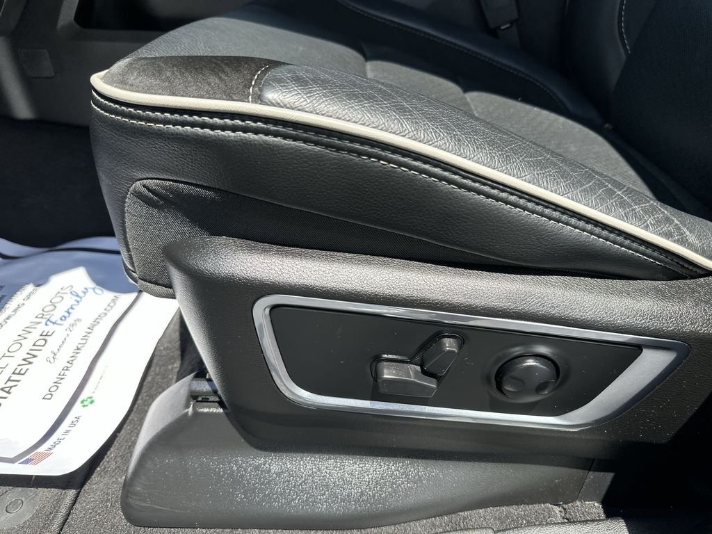 Certified Used 2025 Red Ram Laramie image 18