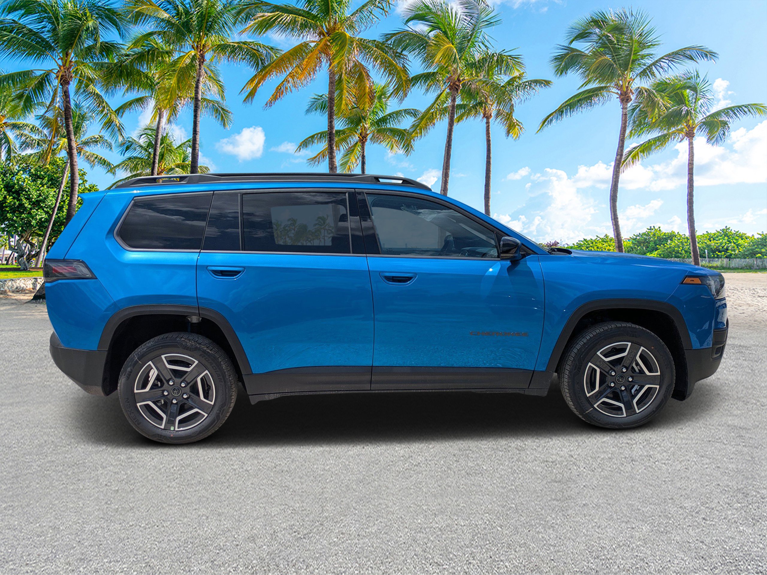 New 2026 Hydro Blue Pearl-Coat Exterior Paint Jeep Limited image 2