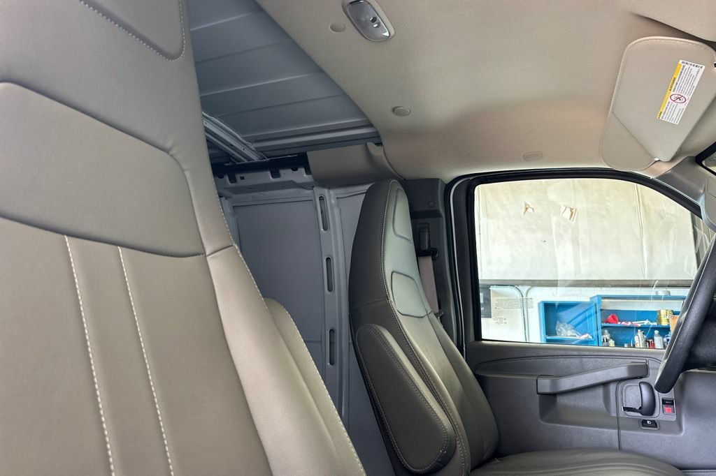 2026 Chevrolet Express Cargo Work Van - Photo 16
