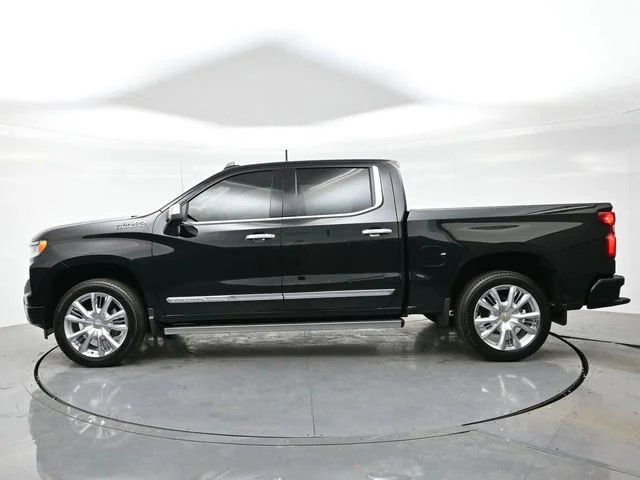 Used 2026 Black Chevrolet High Country image 4
