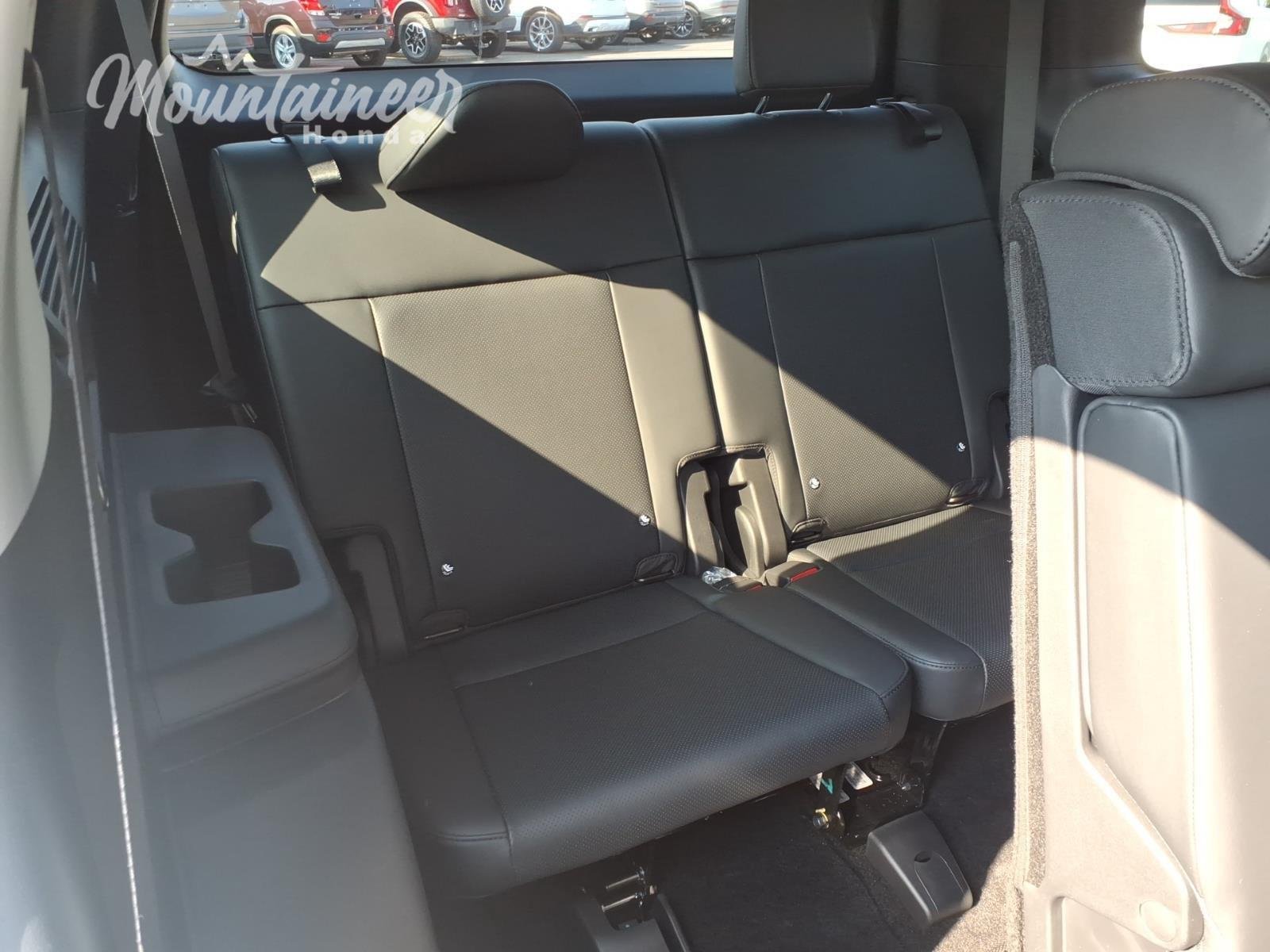 Used 2026 Serenity White Hyundai SEL image 22