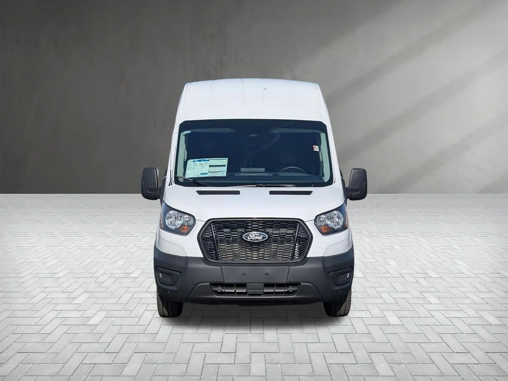 New 2026 Oxford White Ford Cargo Van image 4