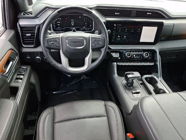 Used 2023 Silver GMC Denali image 11