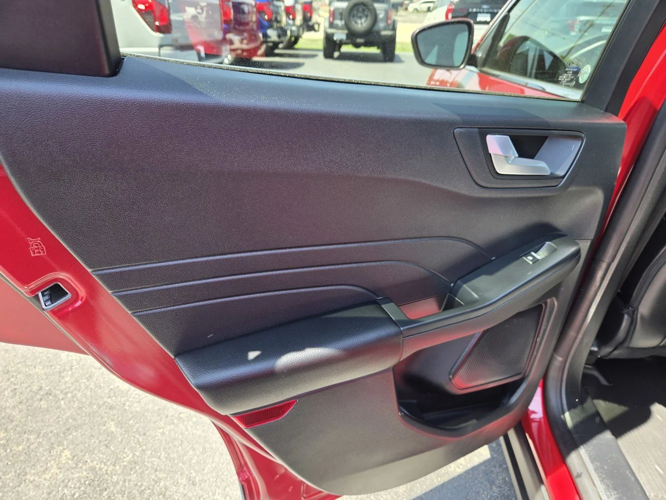 Used 2026  Ford PHEV image 38
