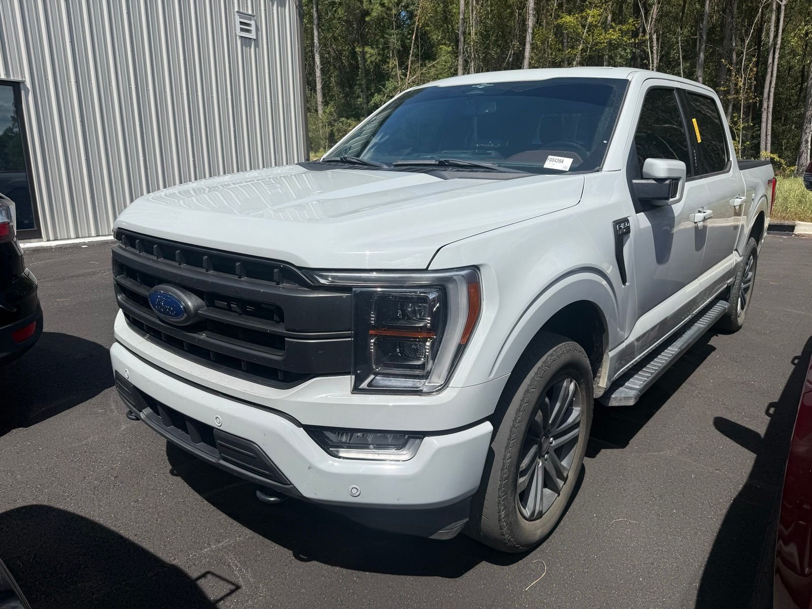 Used 2023 White Ford Lariat image 2