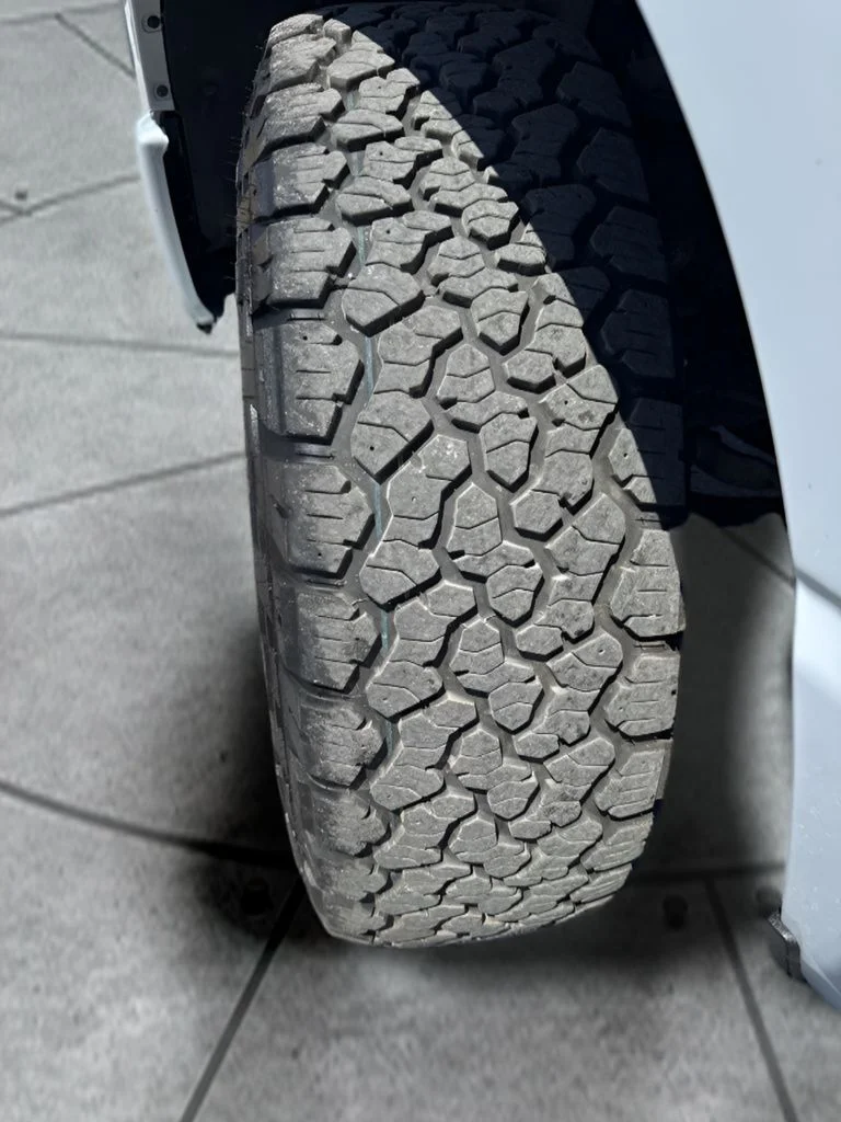Used 2025 White Ford Tremor image 33