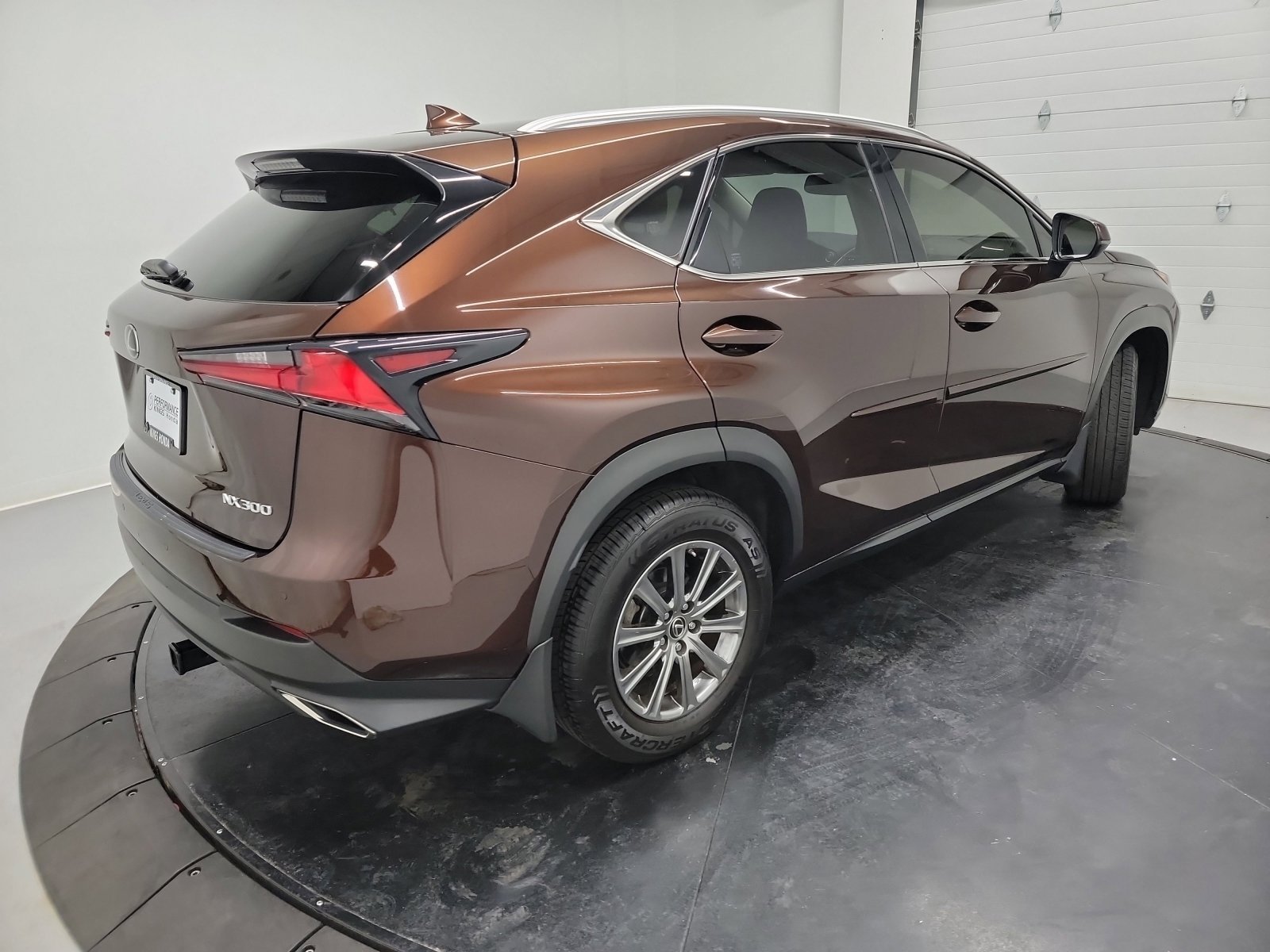 2019 Lexus NX 300 - Photo 8