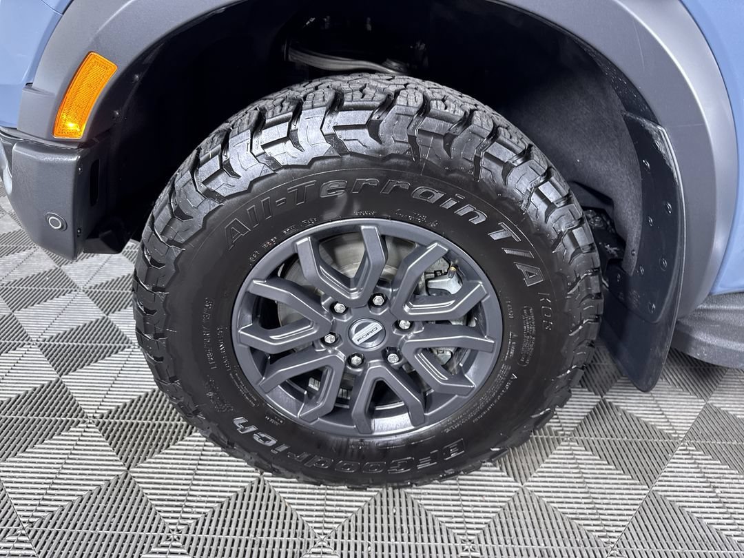 Used 2024  Ford Raptor image 26