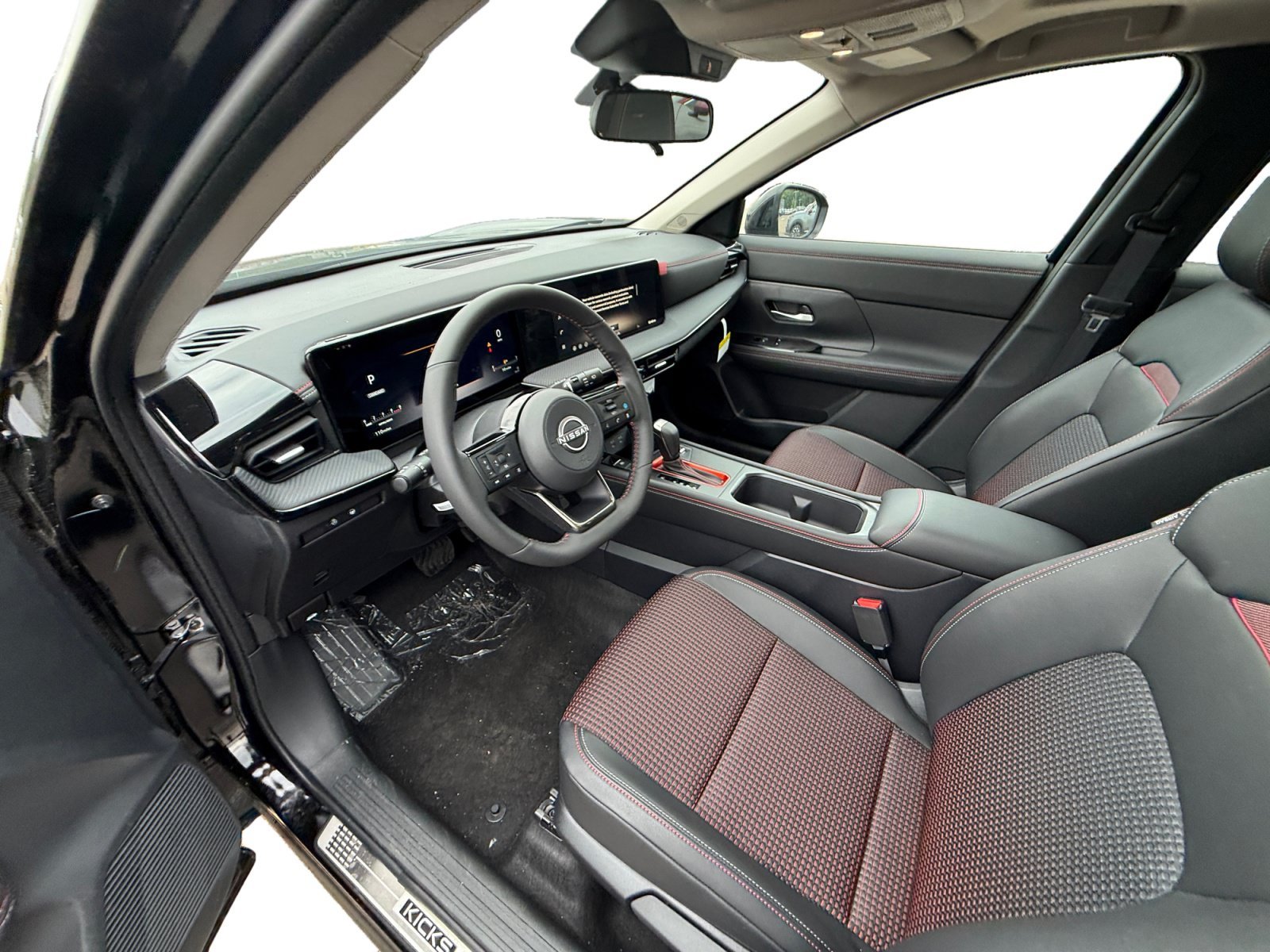 2026 Nissan KICKS SR AWD - Photo 7