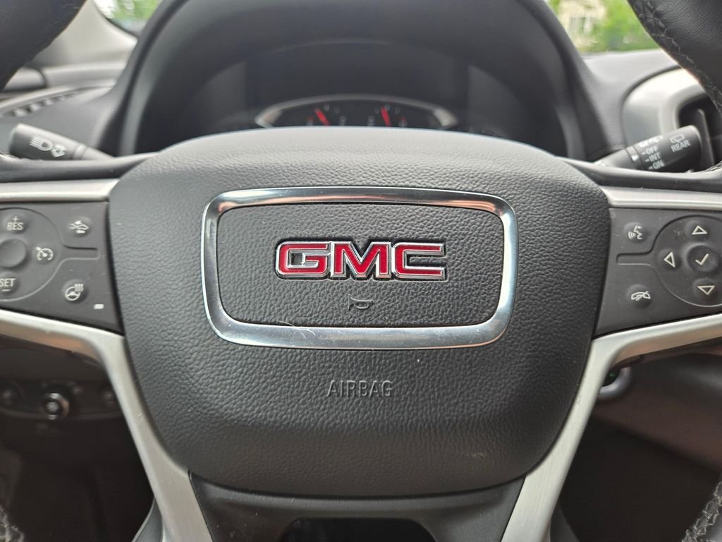 Used 2024 Summit White GMC SLT image 24