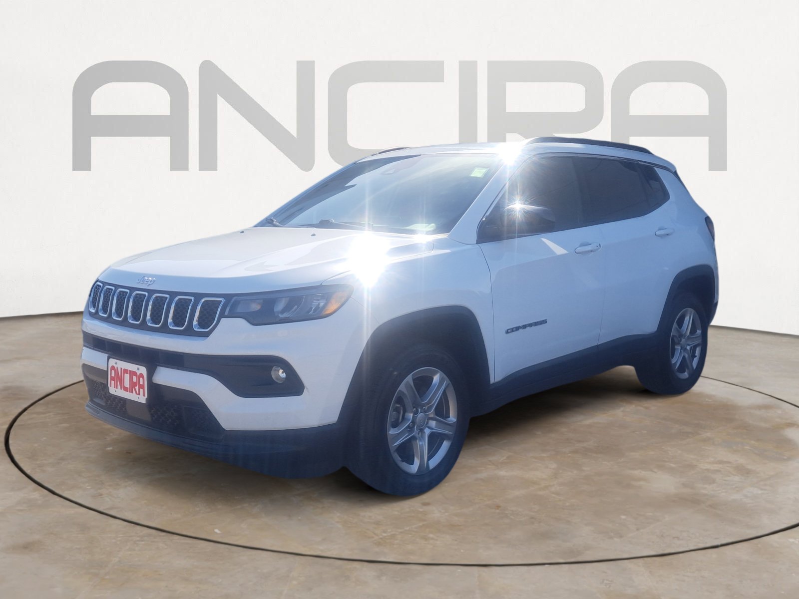 Used 2024 Bright White Clearcoat Jeep Latitude image 5