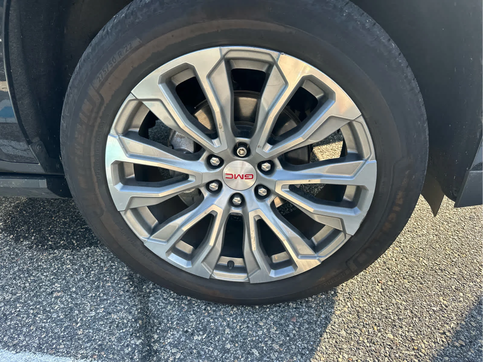Used 2023 Onyx Black GMC Denali image 7
