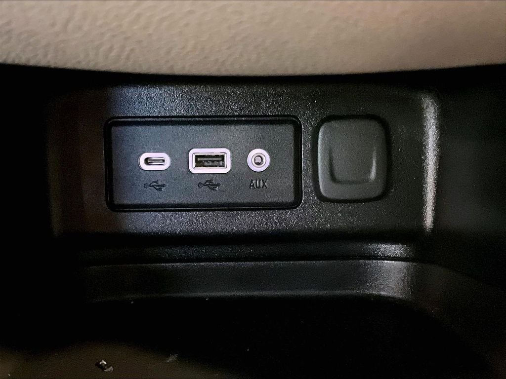 Used 2020 Black Chevrolet LS image 27