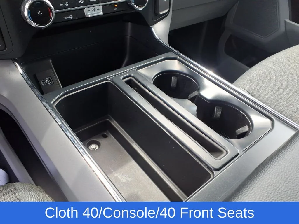 Used 2024 Gray Ford XLT image 12