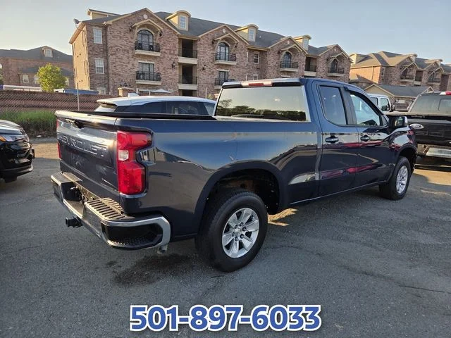 Used 2019 Blue Chevrolet LT image 4