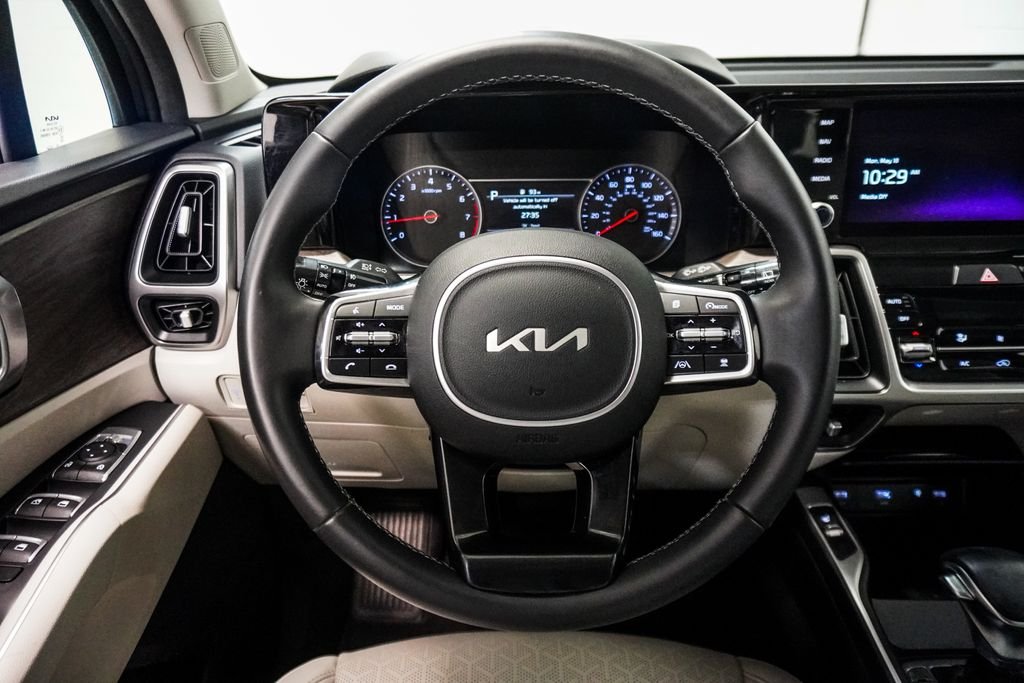 Used 2022 Gray Kia EX image 15