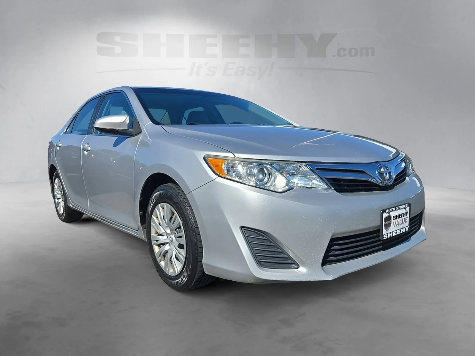 Used 2013 Toyota Camry LE with VIN 4T4BF1FK5DR310280 for sale in Hagerstown, MD