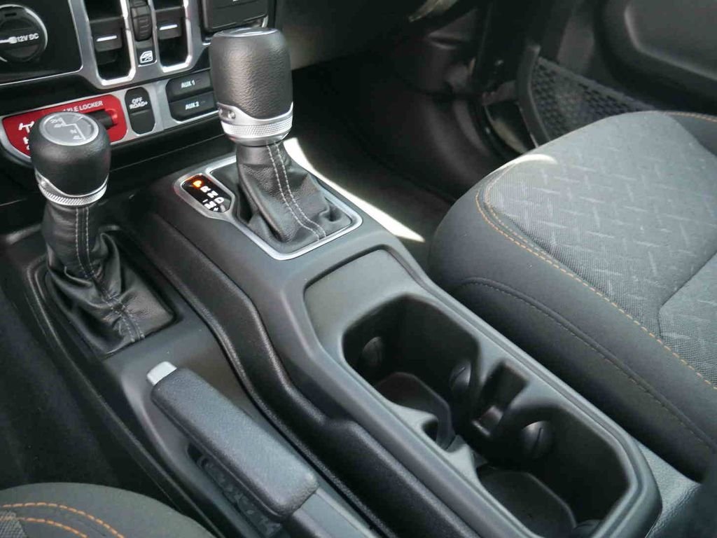 Used 2026 Black Jeep Mojave image 30