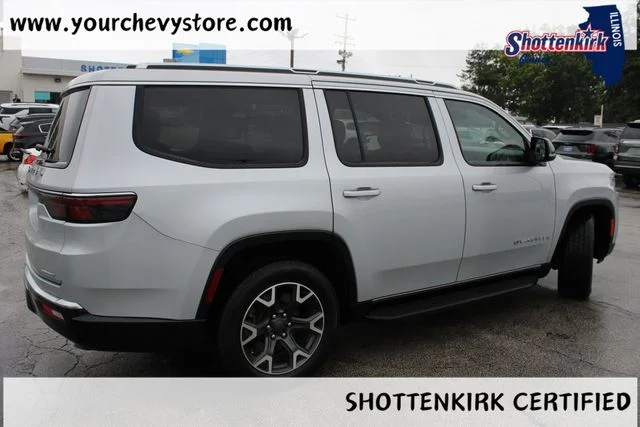 Used 2024 Silver Jeep Series III image 4