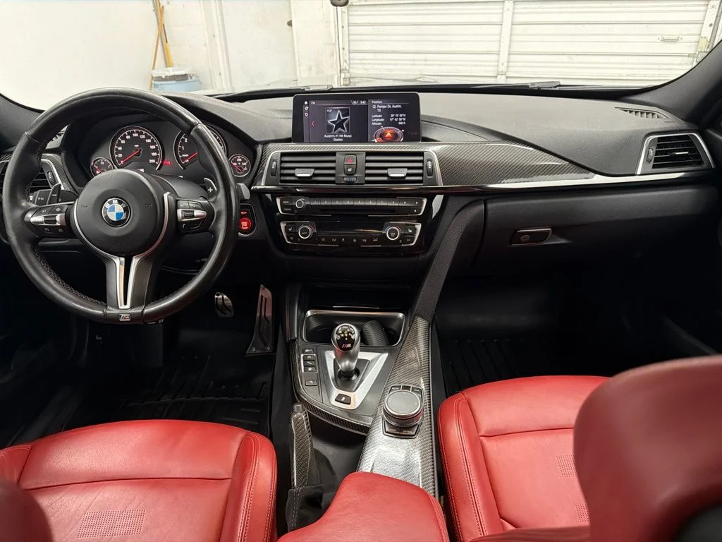 Used 2018 Gray BMW Base image 27
