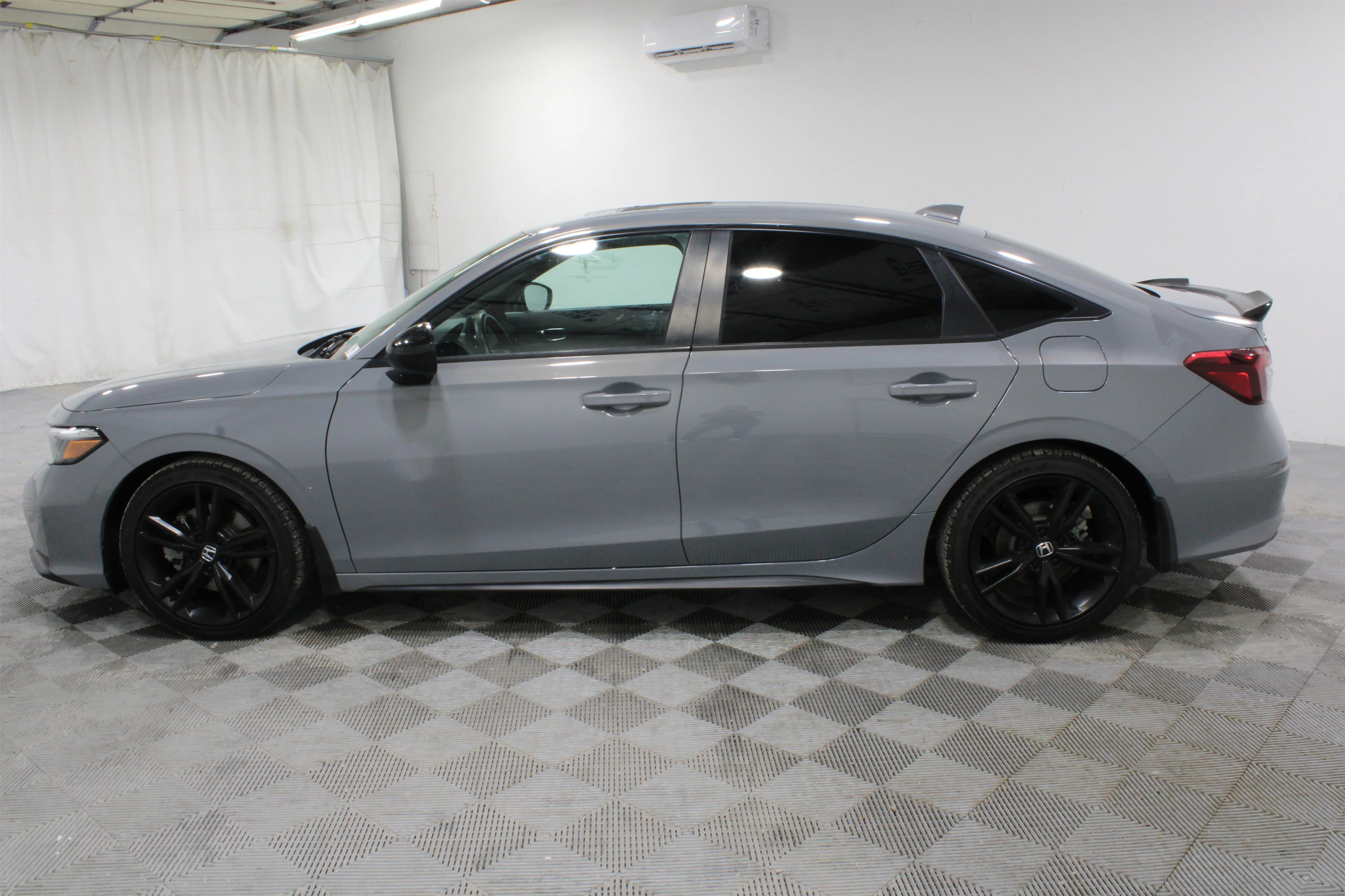 2025 Honda Civic Si - Photo 30