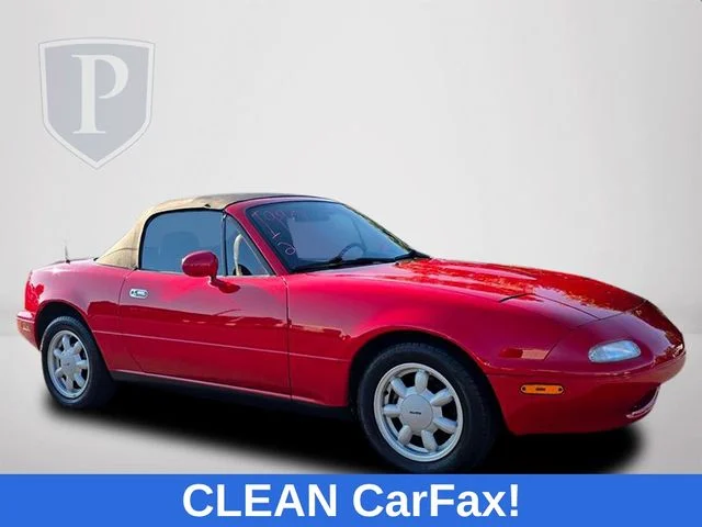Used 1990 Red Mazda Base image 2