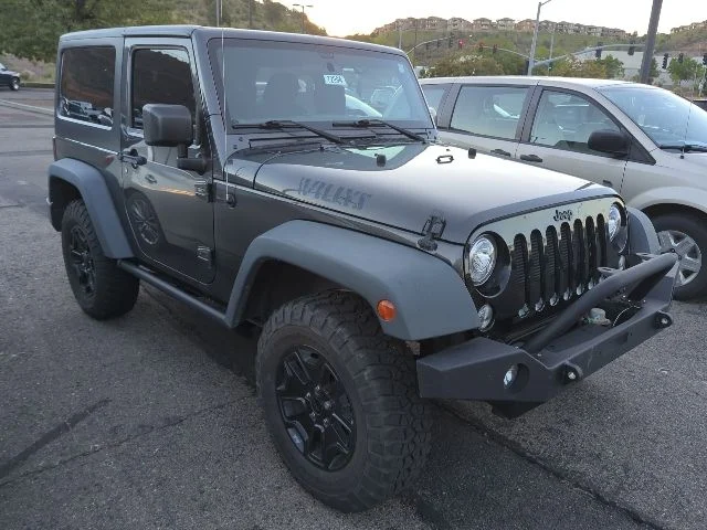 Used 2017 Gray Jeep Sport image 2
