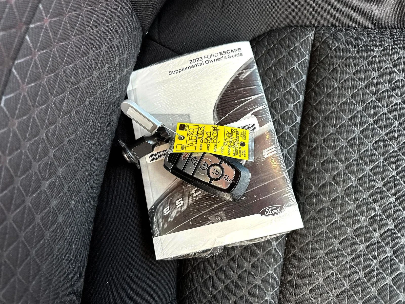 Used 2023 Silver Metallic Ford Active image 41