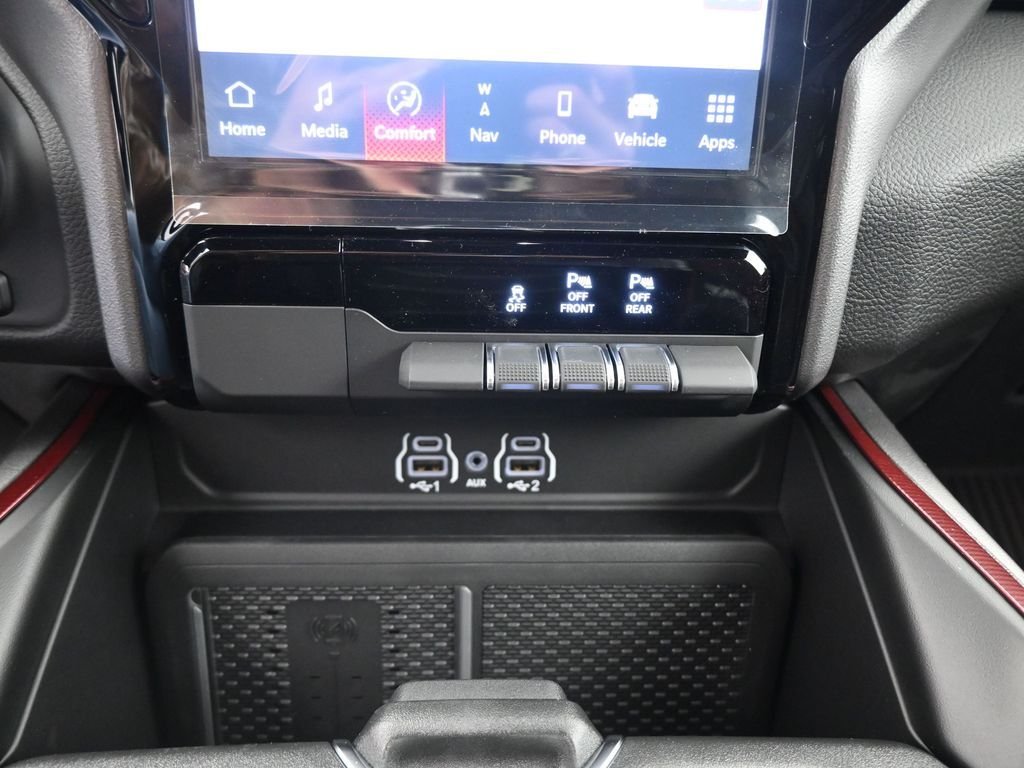 2026 RAM 1500 Rebel - Photo 32