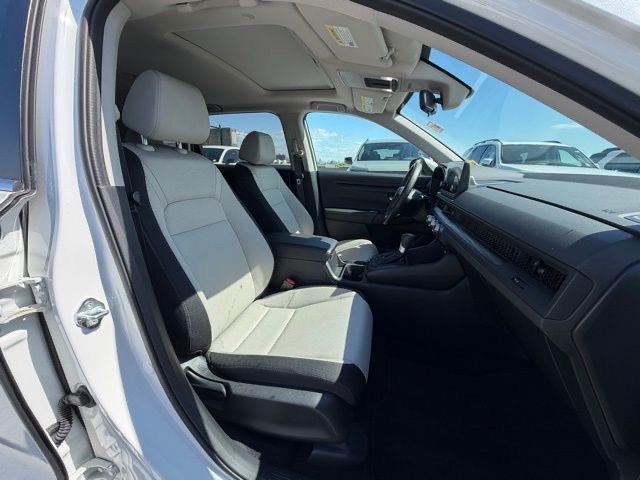 Used 2023  Honda EX image 17