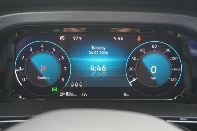 New 2026 Deep Black Pearl Volkswagen 2.0T SE W/TECHNOLOGY image 28
