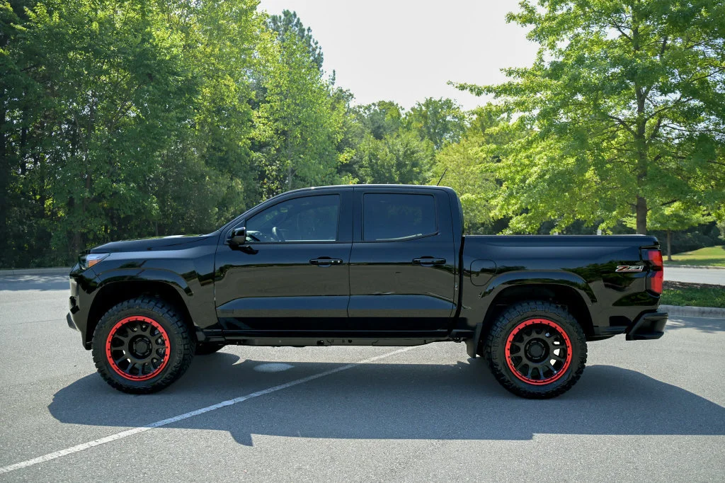 2026 Chevrolet Colorado Z71 - Photo 8