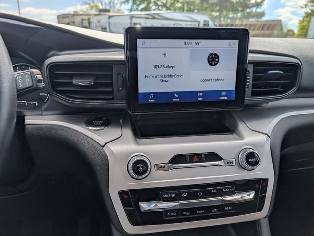 Used 2023 Silver Ford XLT image 14
