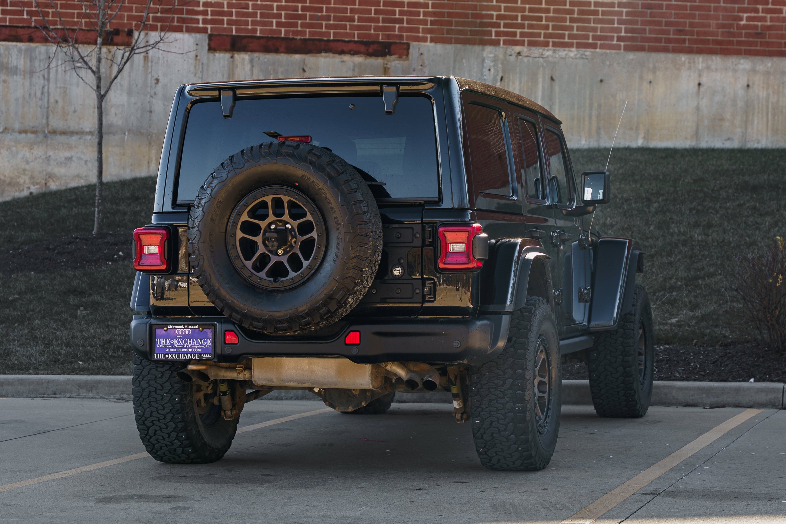 Used 2021 Black Clearcoat Jeep Unlimited Rubicon 392 image 4