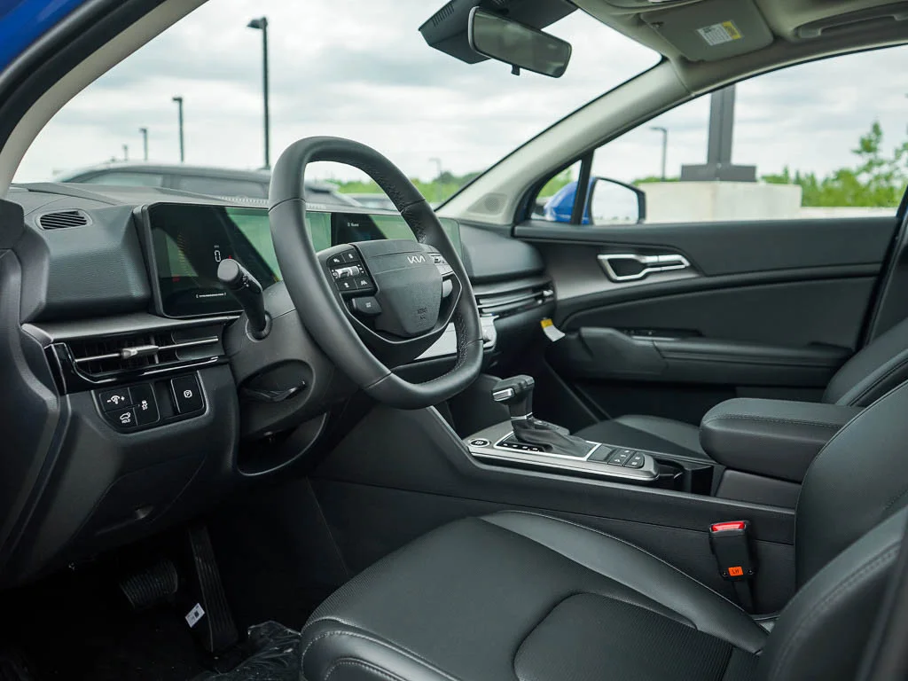 New 2026 Nebular Blue Kia EX AWD image 18