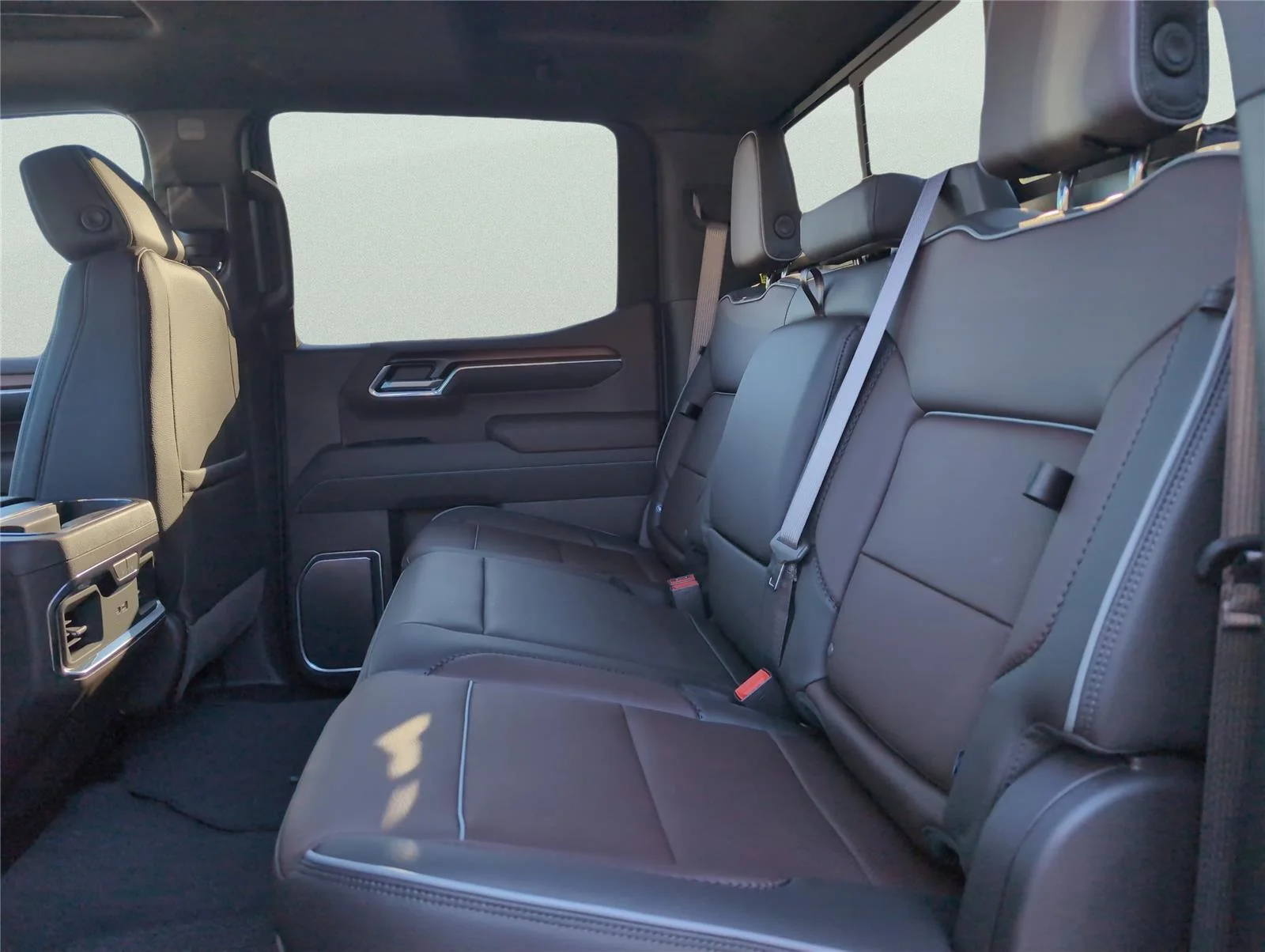 2026 GMC Sierra 1500 Denali - Photo 19