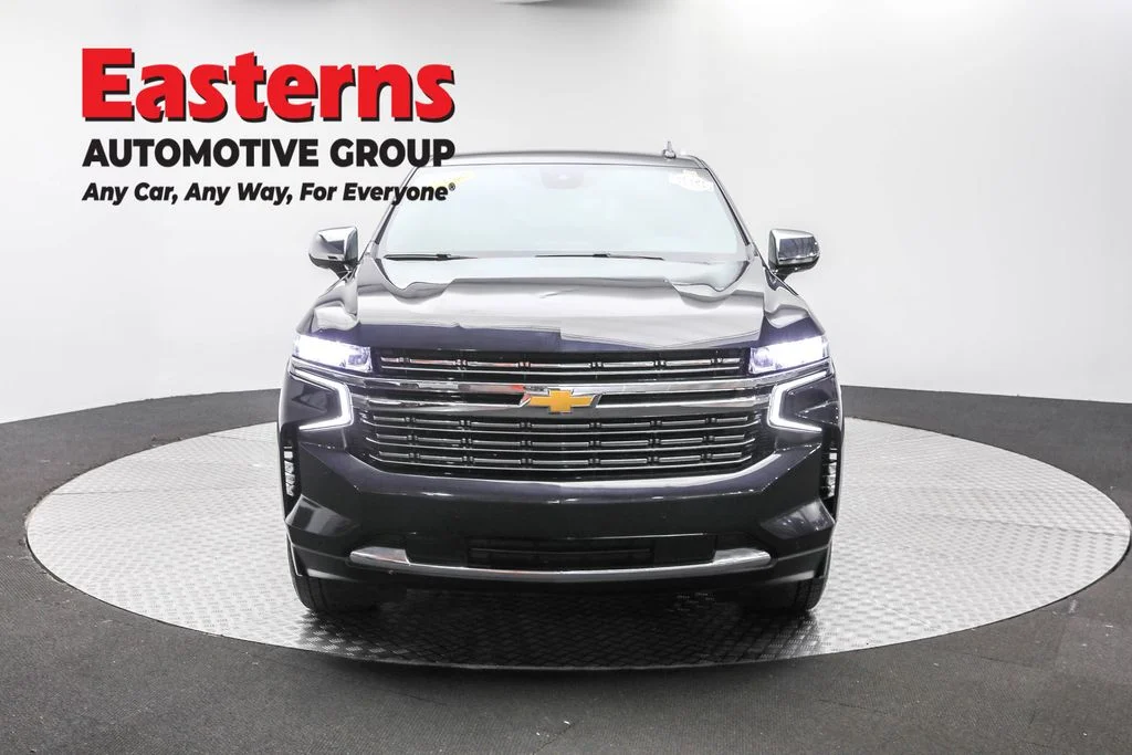 Used 2023 Gray Chevrolet Premier image 2