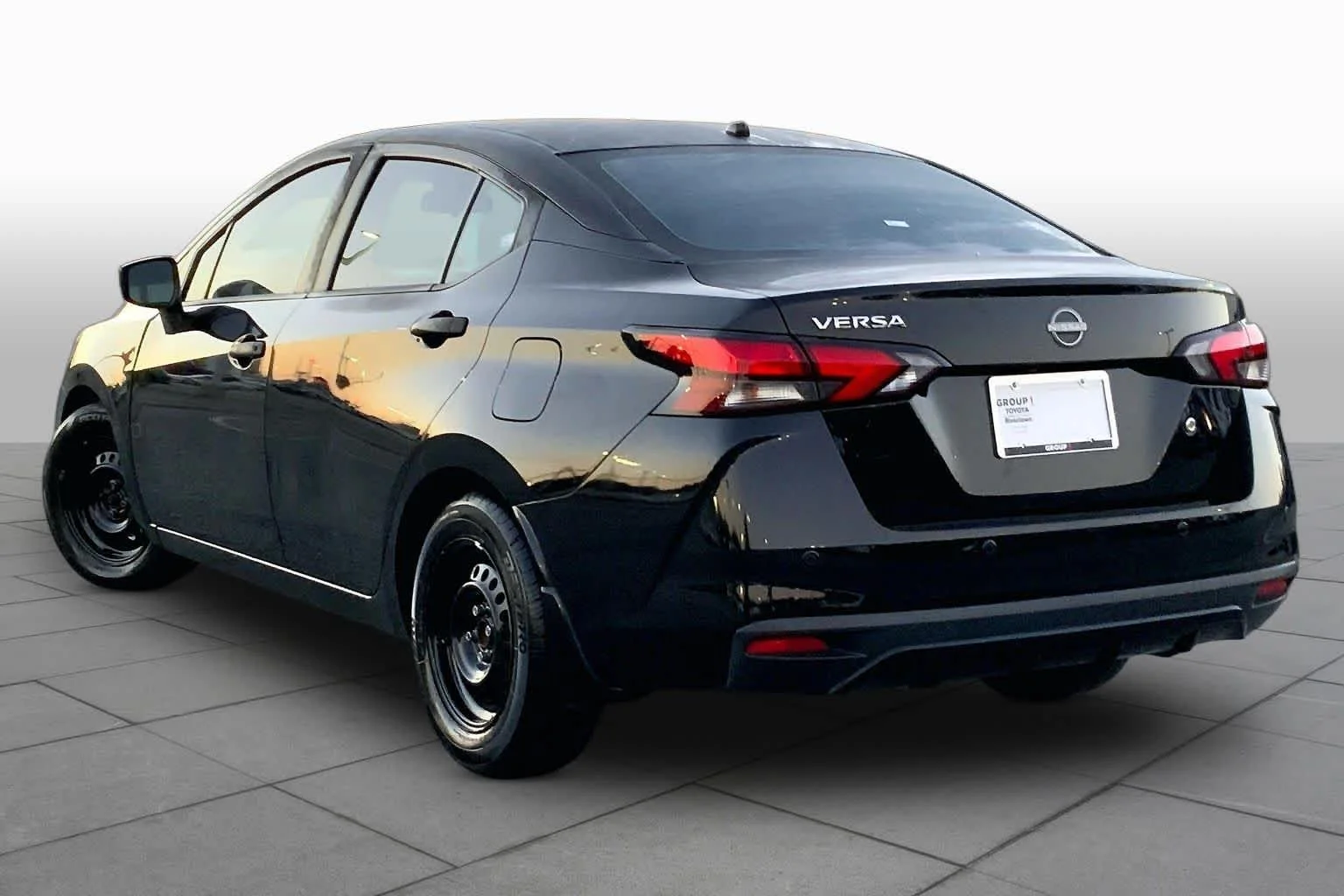 Used 2023 Super Black Nissan S image 11