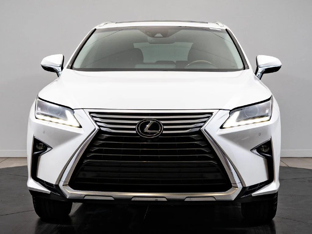 Used 2019 Eminent White Pearl Lexus 450h Premium image 2