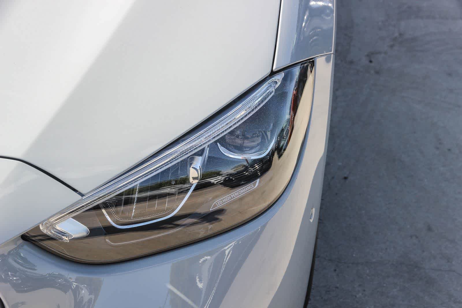New 2026 MANUFAKTUR Alpine Grey Mercedes-Benz C 300 image 8