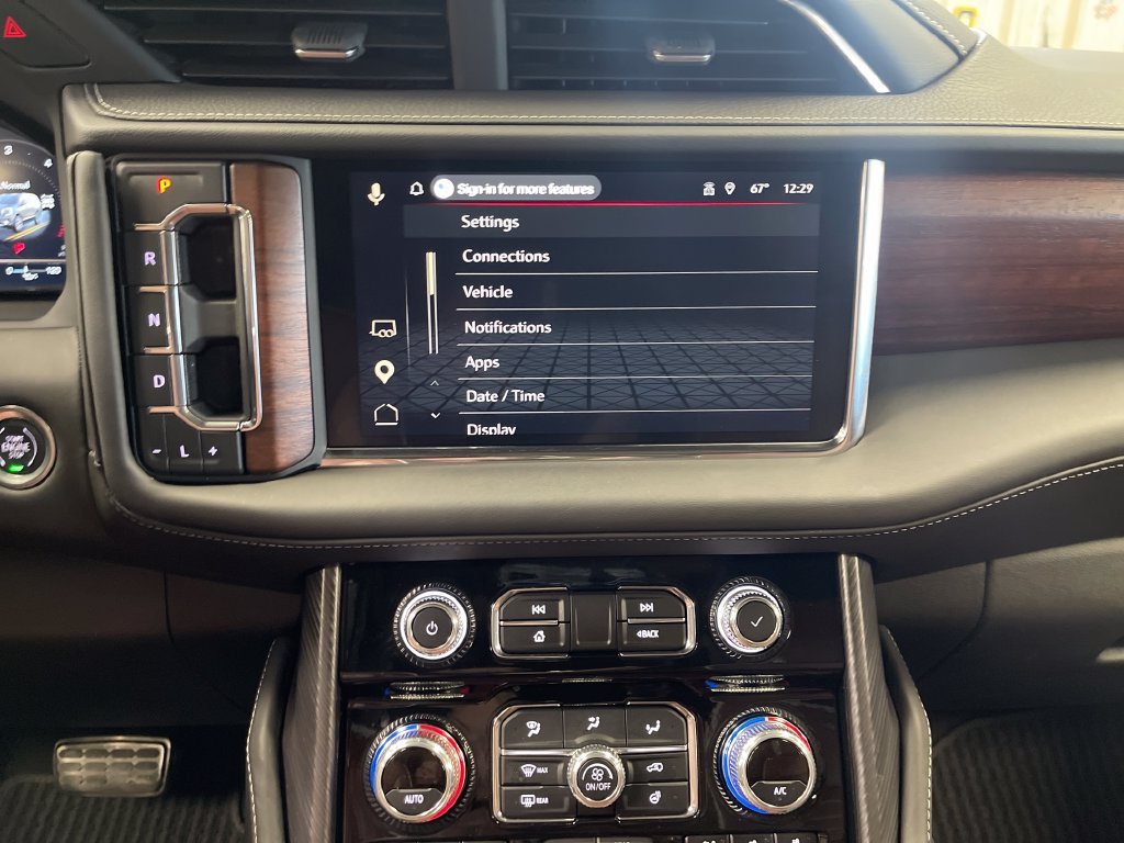 Used 2024 Black GMC Denali Ultimate image 19
