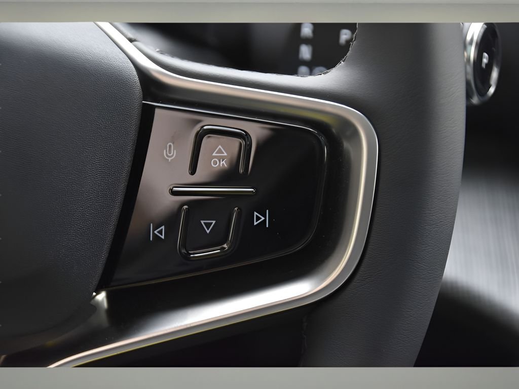 2026 Volvo EX30 Ultra - Photo 34