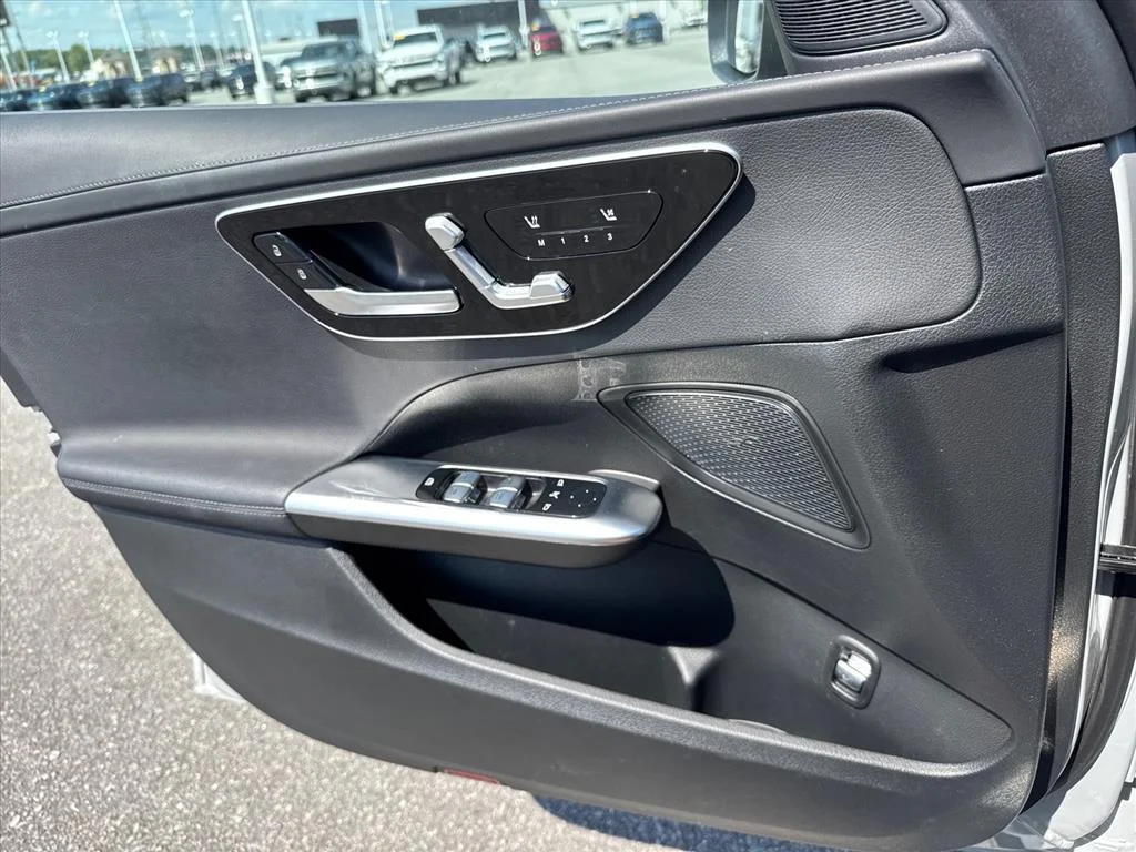 Used 2025 Alpine Mercedes-Benz C 300 4MATIC® image 19