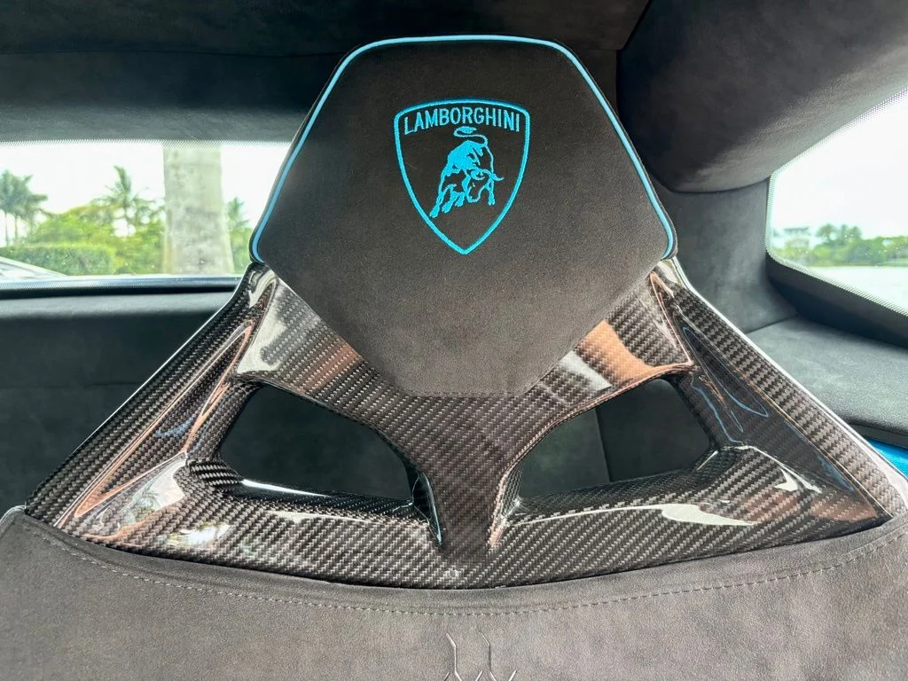 Used 2024 Nero Noctis Metallic Lamborghini  image 24