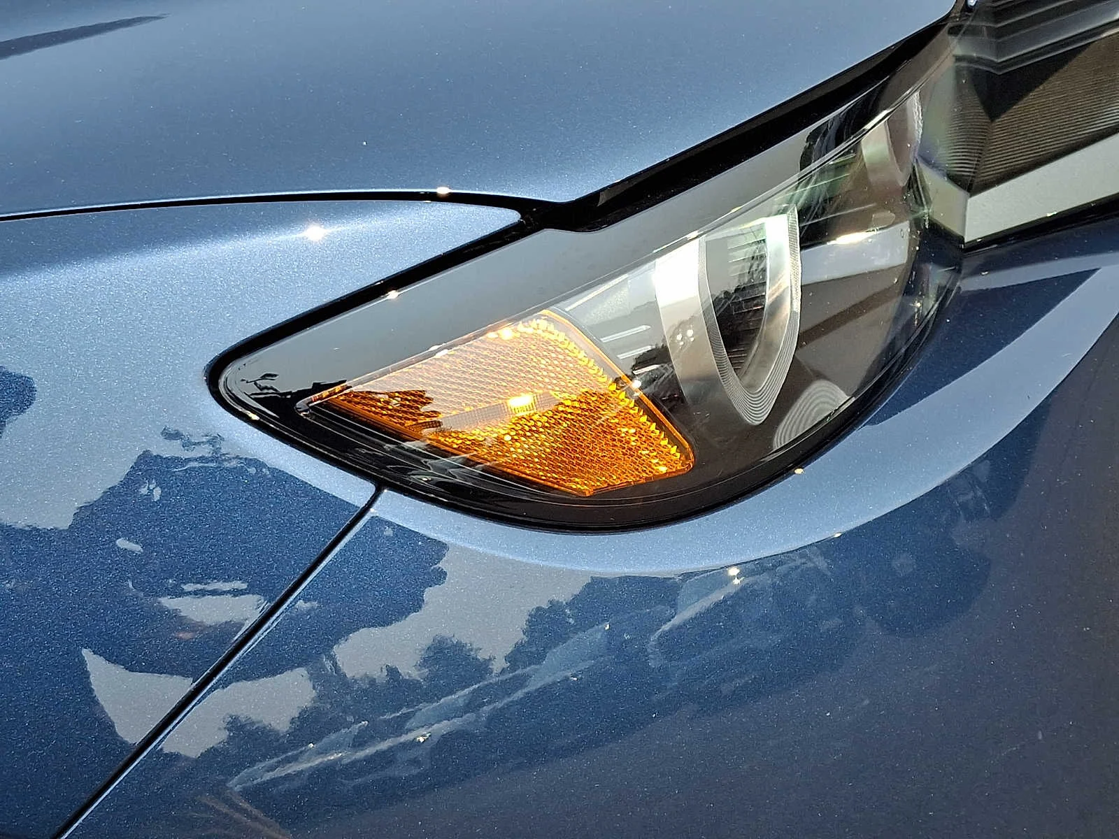 Used 2025 Ingot Mazda Preferred Package image 9