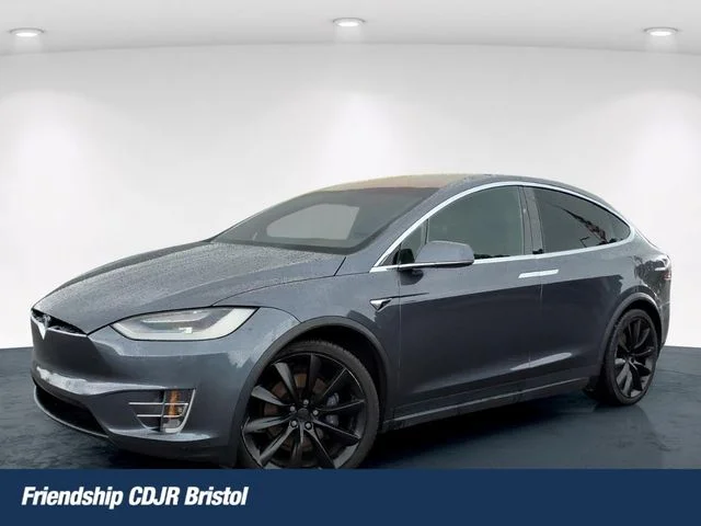 2020 Tesla Model X Long Range's photo
