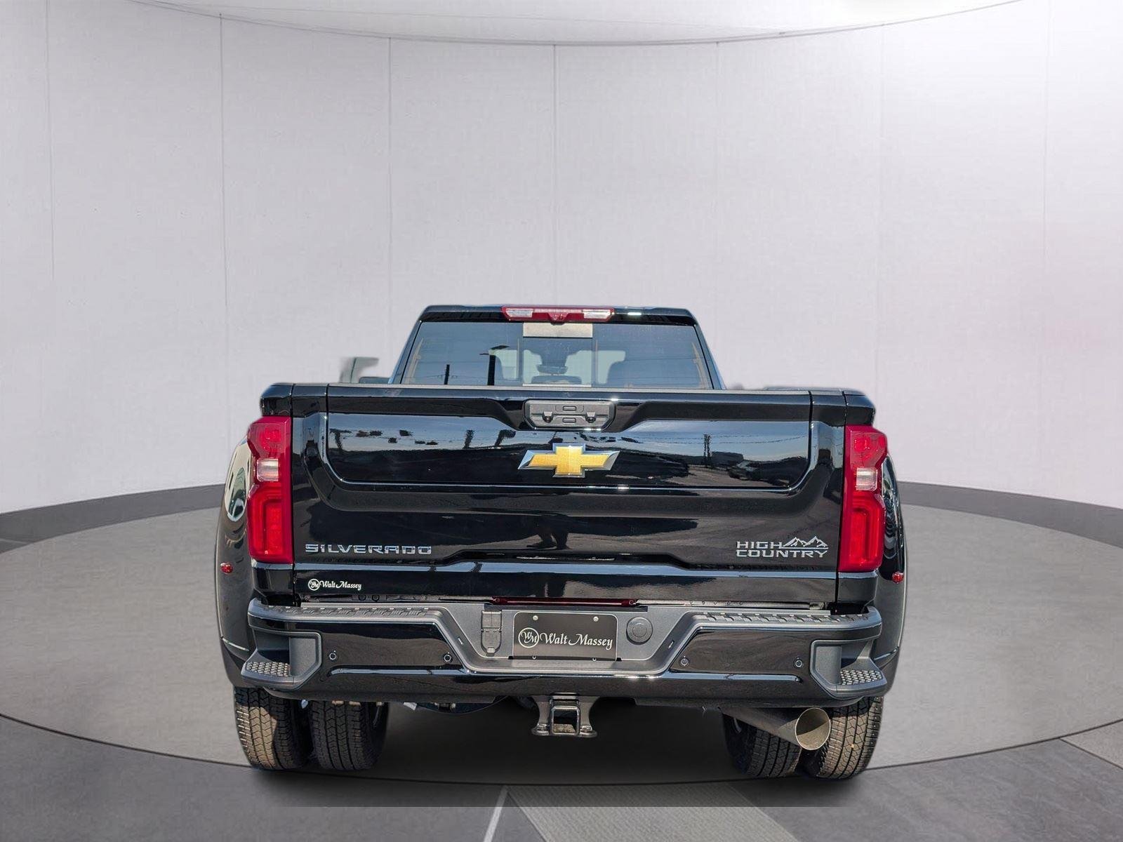 2026 Chevrolet Silverado 3500 HD High Country - Photo 7