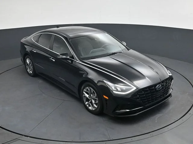 Used 2020 Black Hyundai SEL image 22